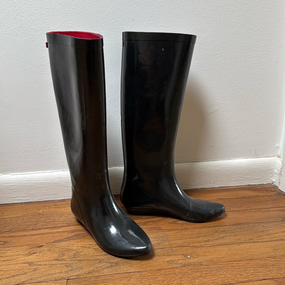 rain boots
